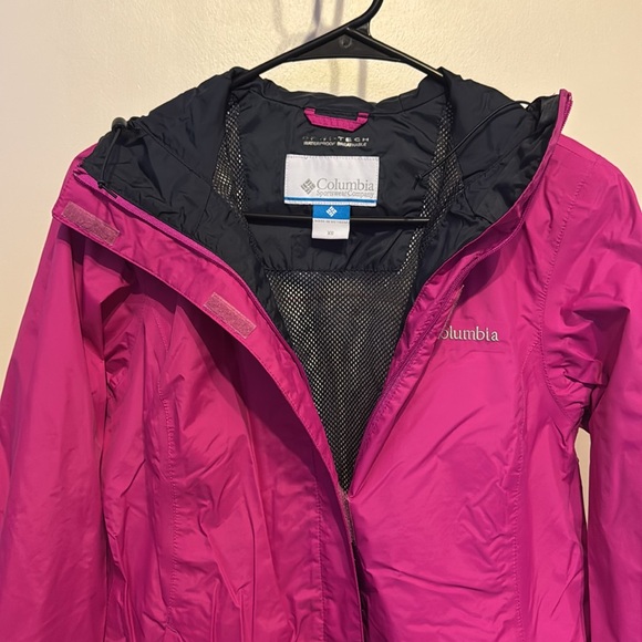 Columbia XS Omni-Tech waterproof rain jacket hot pink - Picture 3 of 7